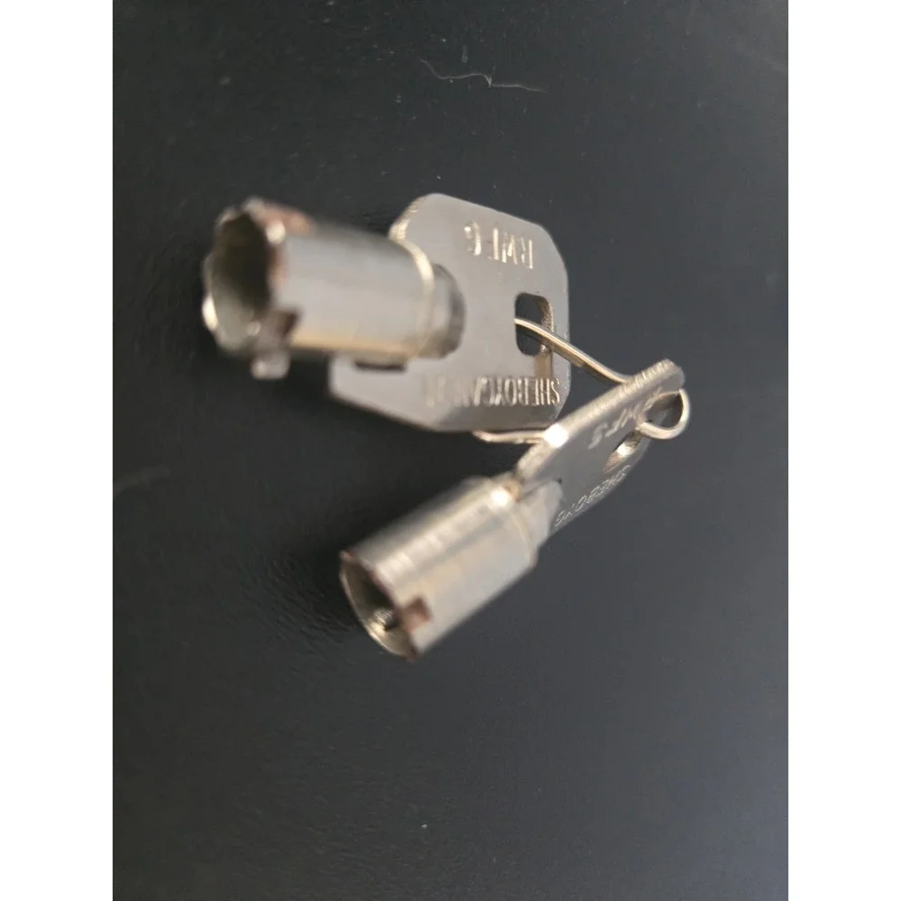 Fort Lock Co. this set